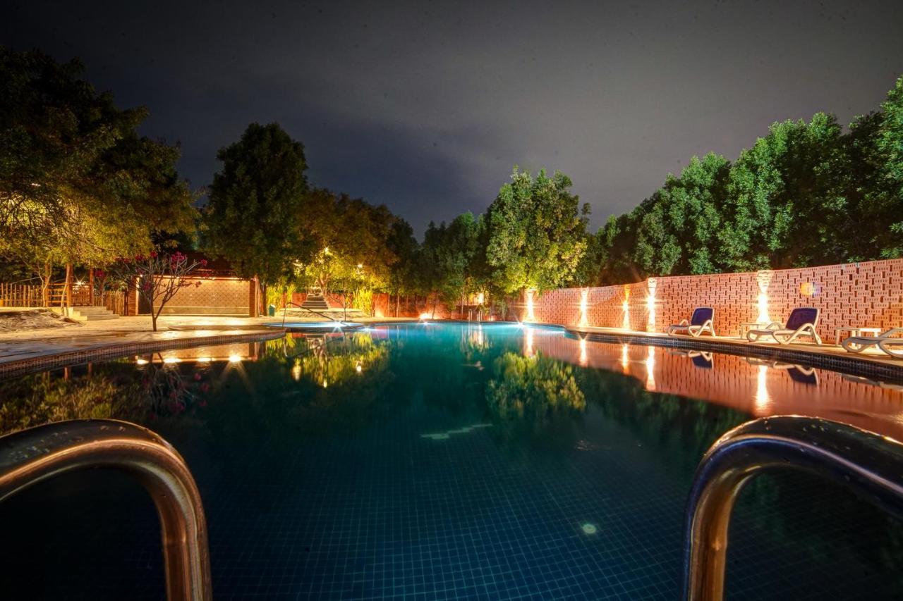 Brown Town Resort & Spa Hajdarabad Zewnętrze zdjęcie