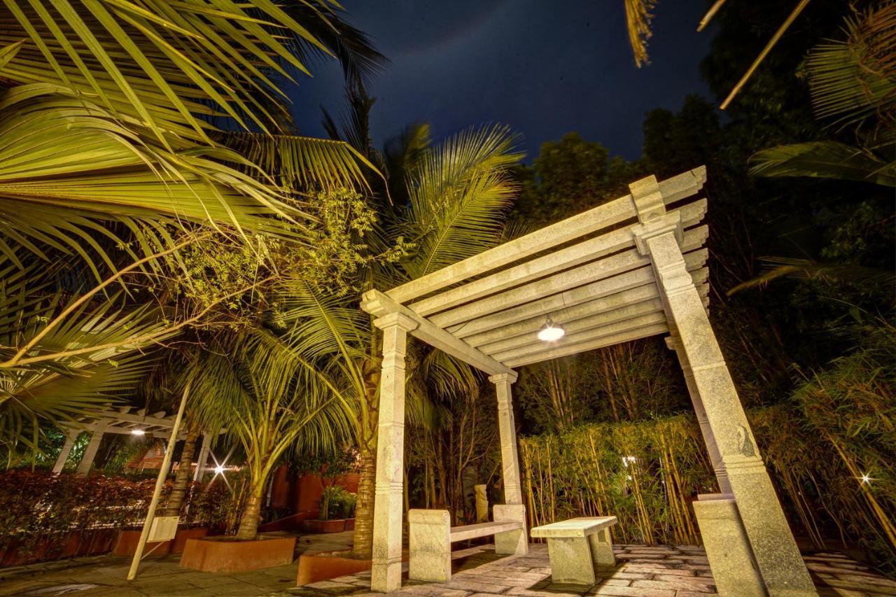Brown Town Resort & Spa Hajdarabad Zewnętrze zdjęcie