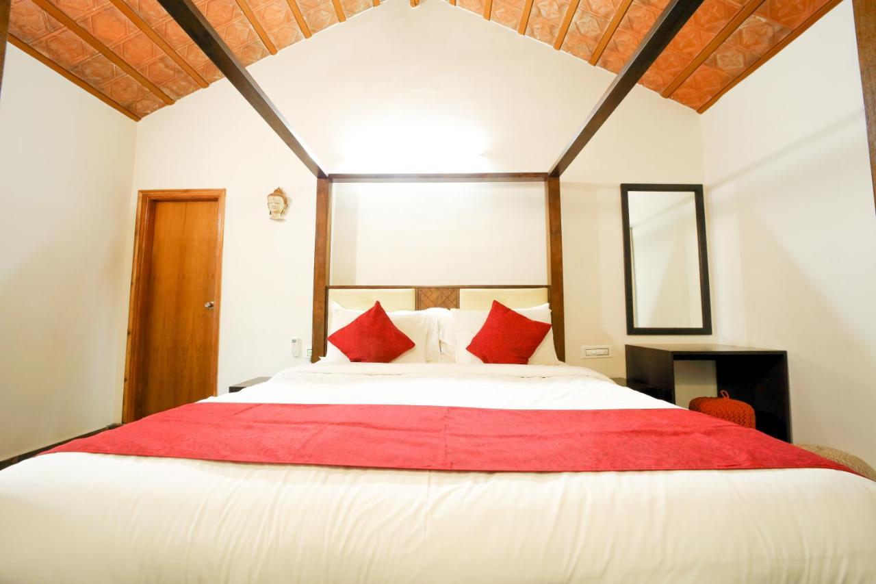 Brown Town Resort & Spa Hajdarabad Zewnętrze zdjęcie