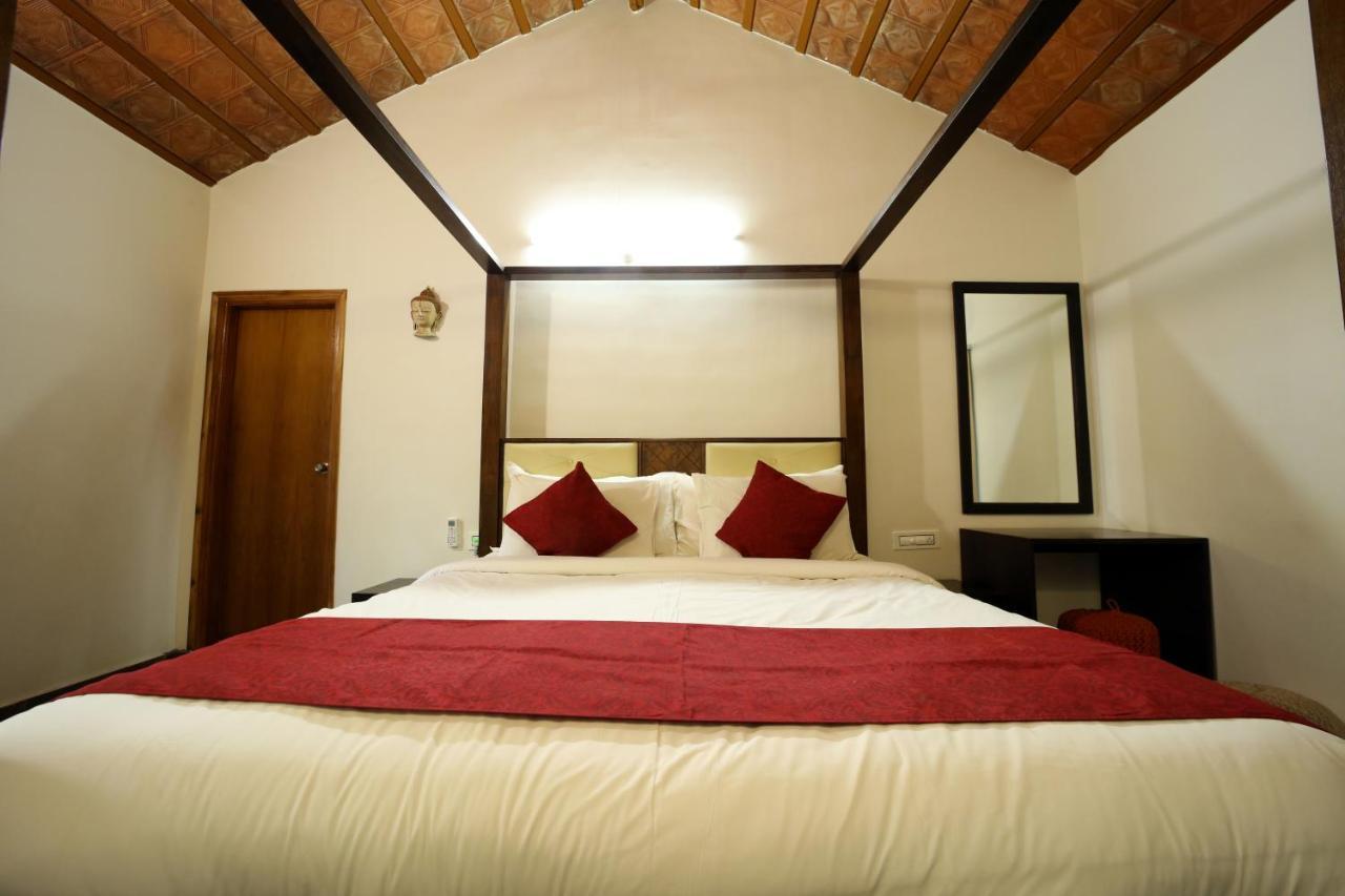 Brown Town Resort & Spa Hajdarabad Zewnętrze zdjęcie