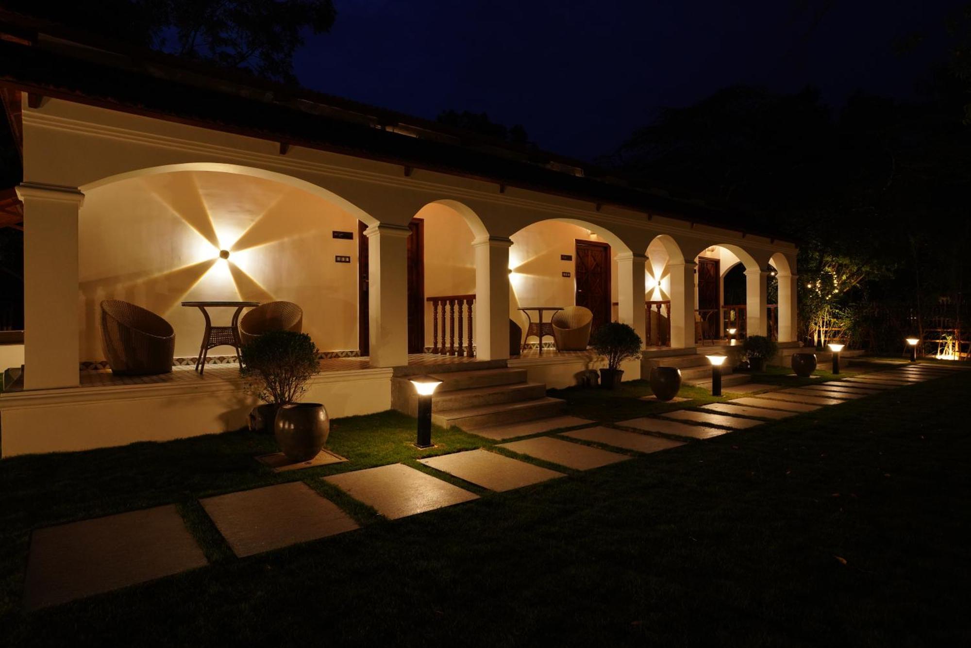 Brown Town Resort & Spa Hajdarabad Zewnętrze zdjęcie